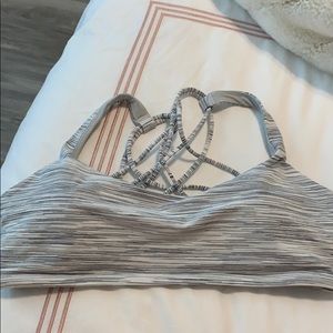 Lululemon free to be *wild bra